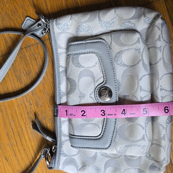 Coach Crossbody - Picture 4 of 13